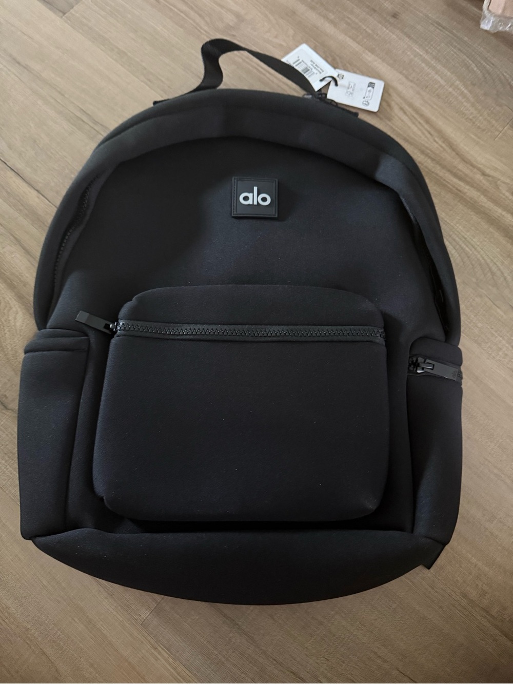 BNWT -Alo Yoga Stow Backpack Black/Silver NWT + Detachable Pouch